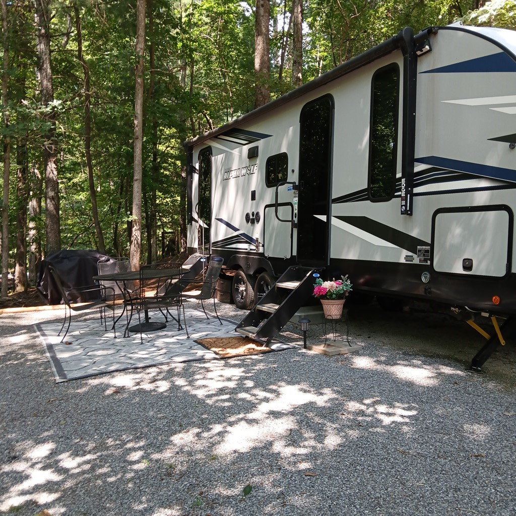 107 7th Street, Ellijay