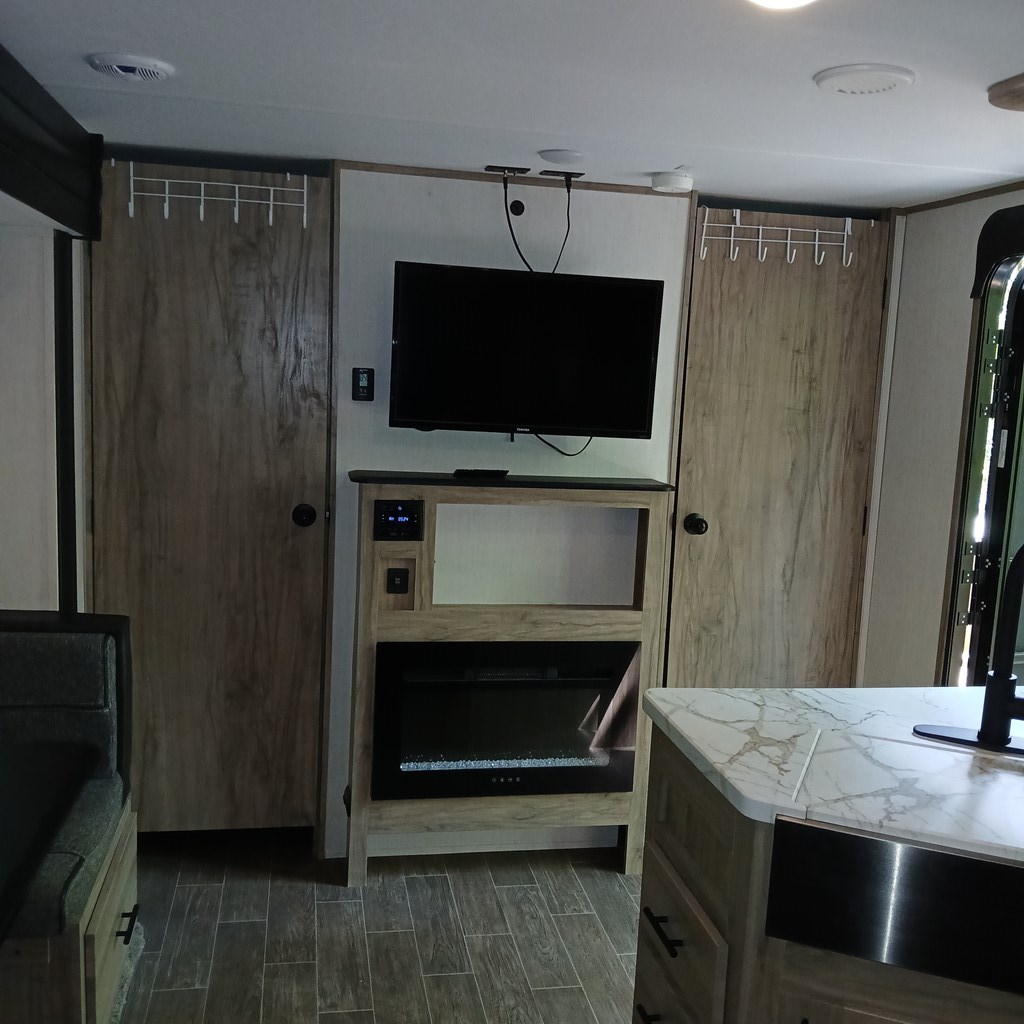 107 7th Street, Ellijay