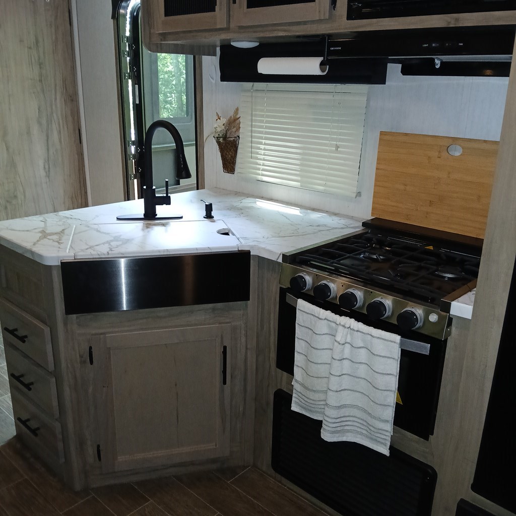 107 7th Street, Ellijay