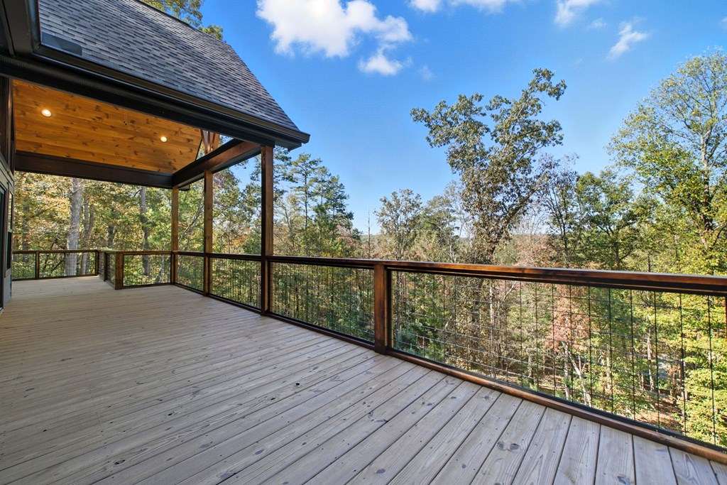 180 Tara Drive, Ellijay