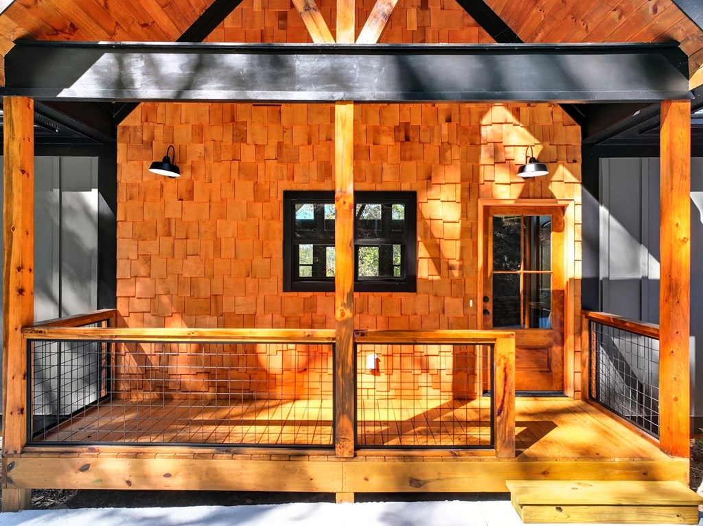 180 Tara Drive, Ellijay