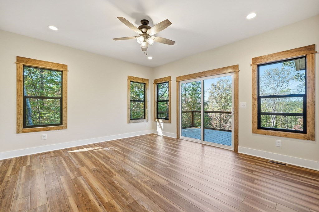 180 Tara Drive, Ellijay