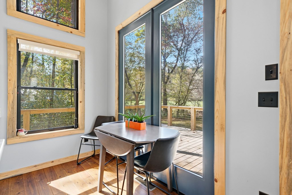 444 Weaver Road, Ellijay