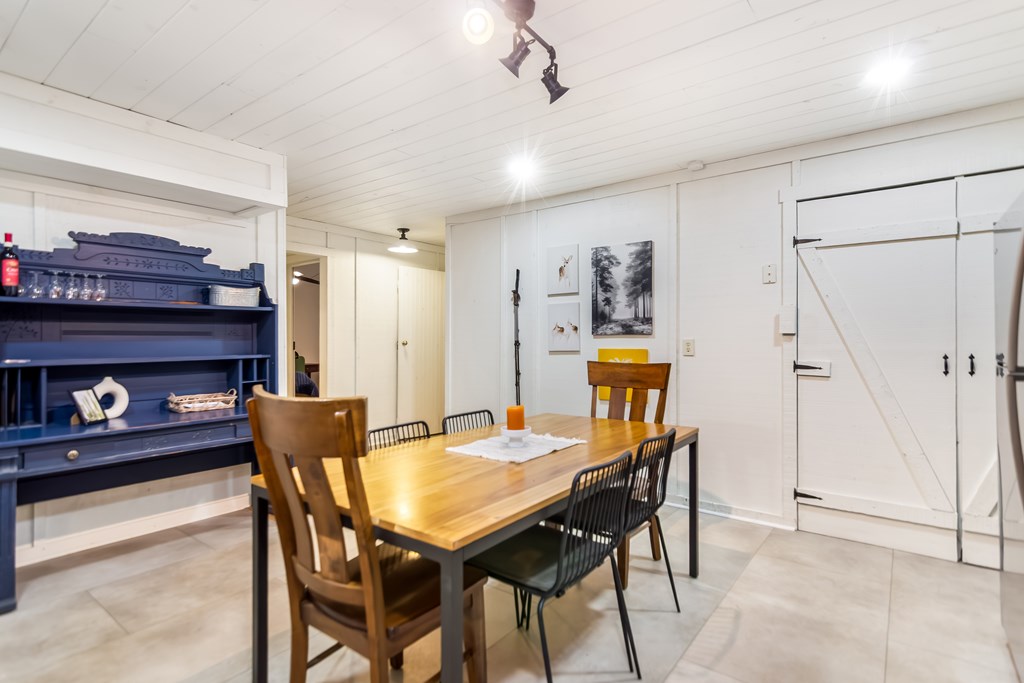 686 Laurel Hill Lane, Ellijay