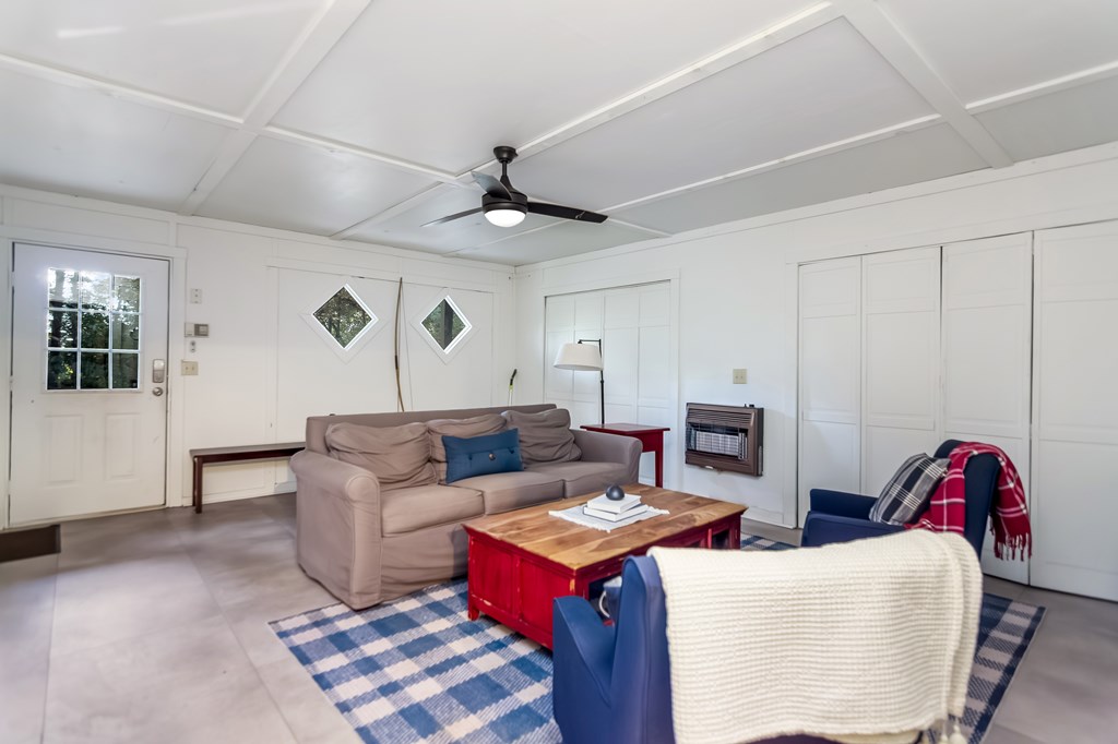 686 Laurel Hill Lane, Ellijay