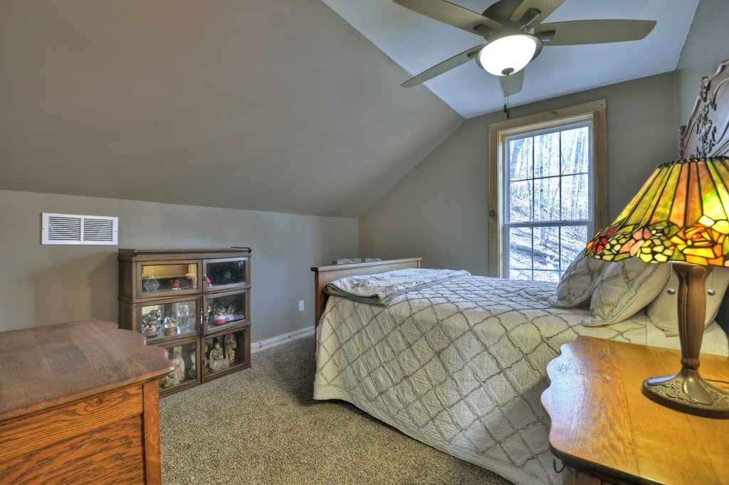 207 Joliet Drive, Ellijay