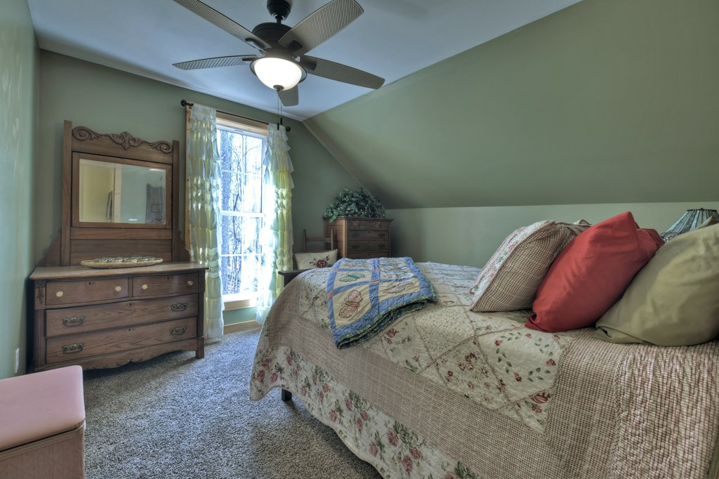 207 Joliet Drive, Ellijay