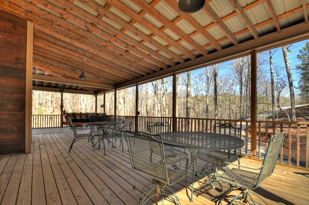207 Joliet Drive, Ellijay