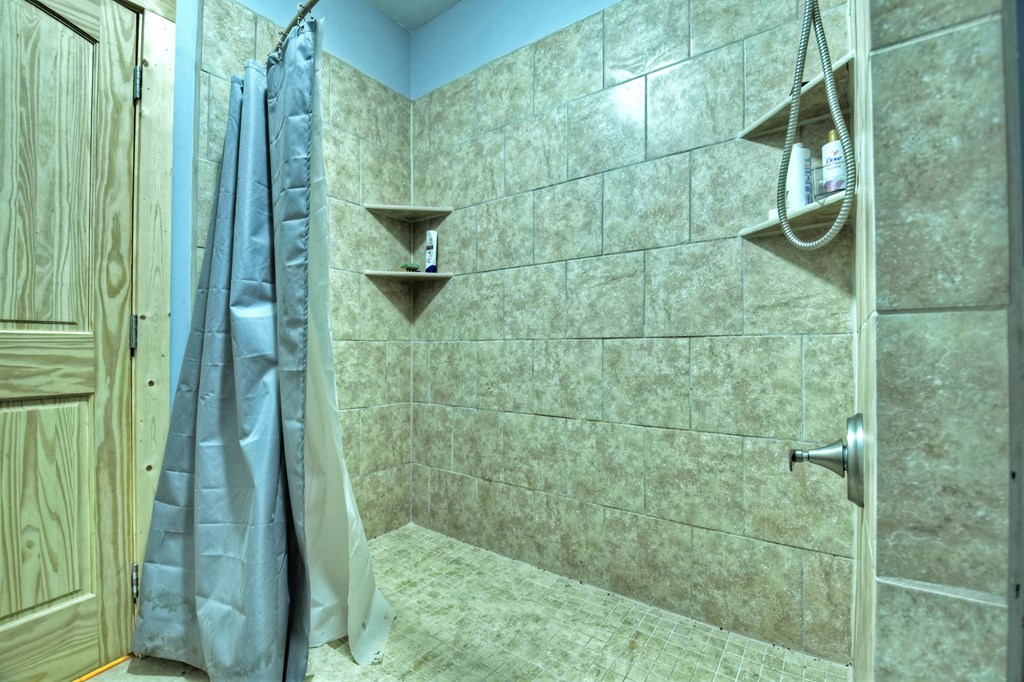 207 Joliet Drive, Ellijay