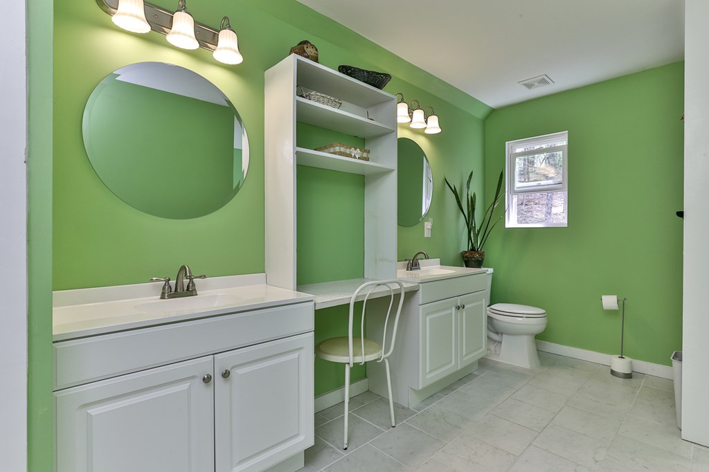 2001 Big Creek Road, Ellijay