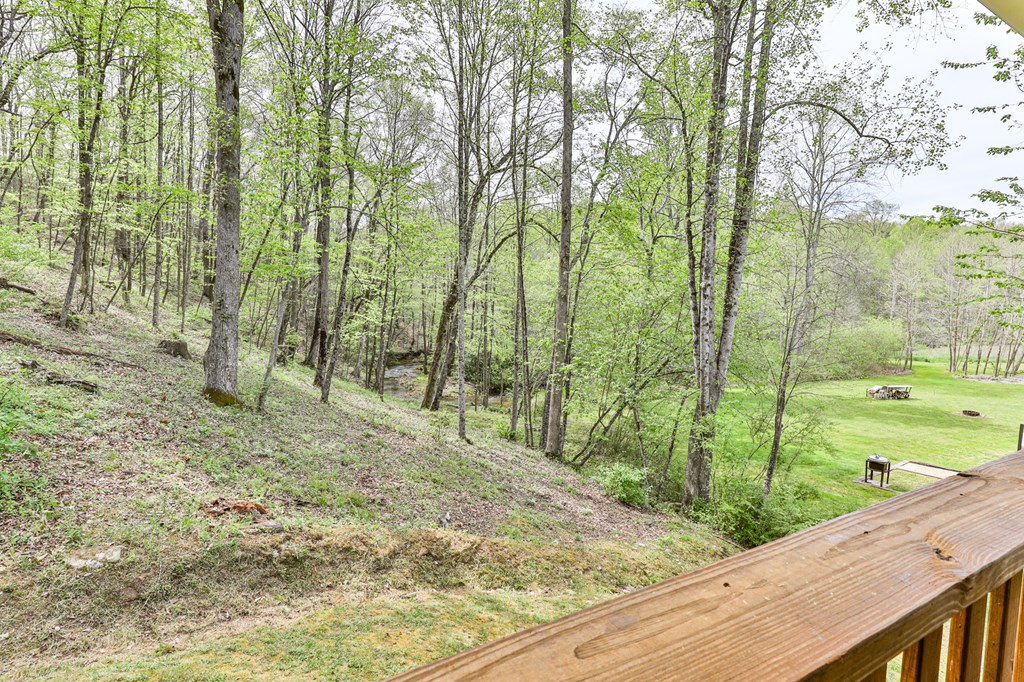 2001 Big Creek Road, Ellijay