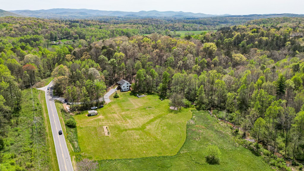 2001 Big Creek Road, Ellijay