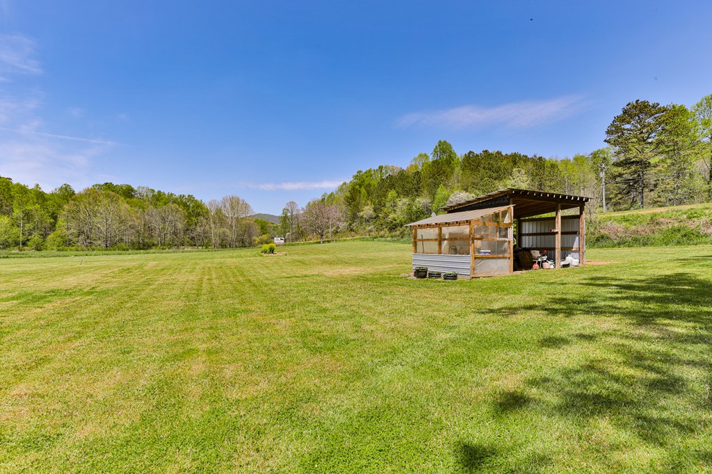 2001 Big Creek Road, Ellijay