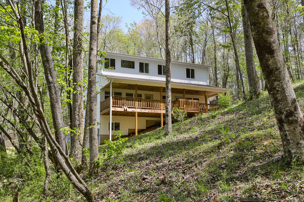 2001 Big Creek Road, Ellijay