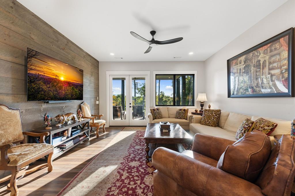 462 Tanager Trail, Ellijay