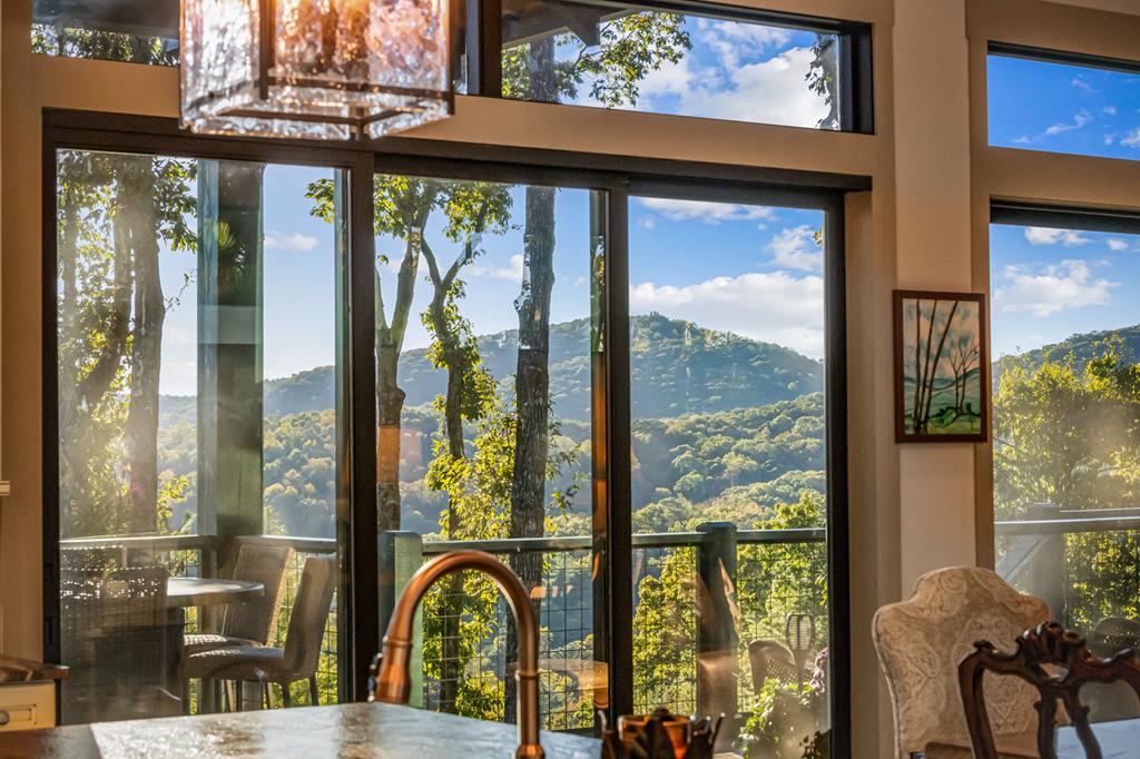 462 Tanager Trail, Ellijay