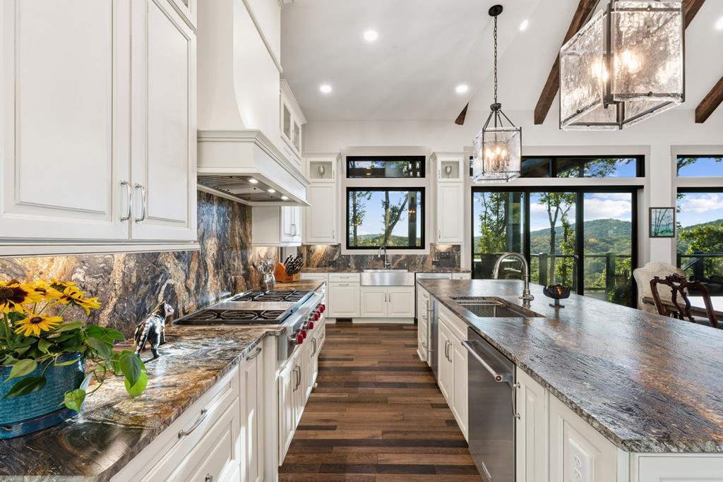 462 Tanager Trail, Ellijay