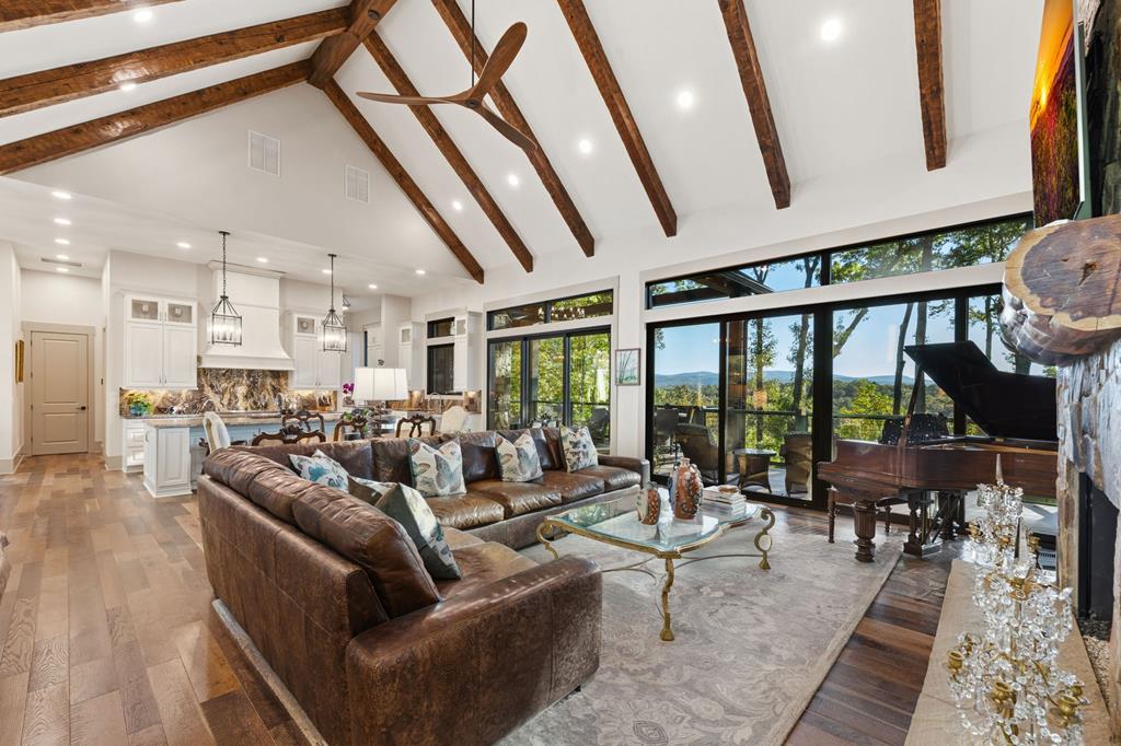 462 Tanager Trail, Ellijay