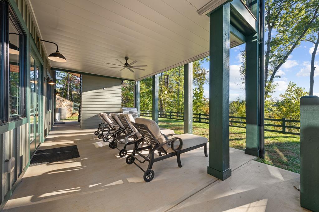 462 Tanager Trail, Ellijay