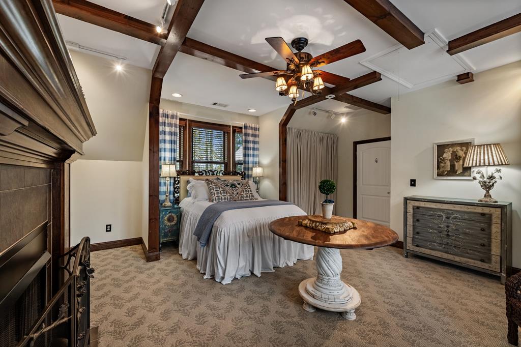 3349 Whitepath Road, Ellijay