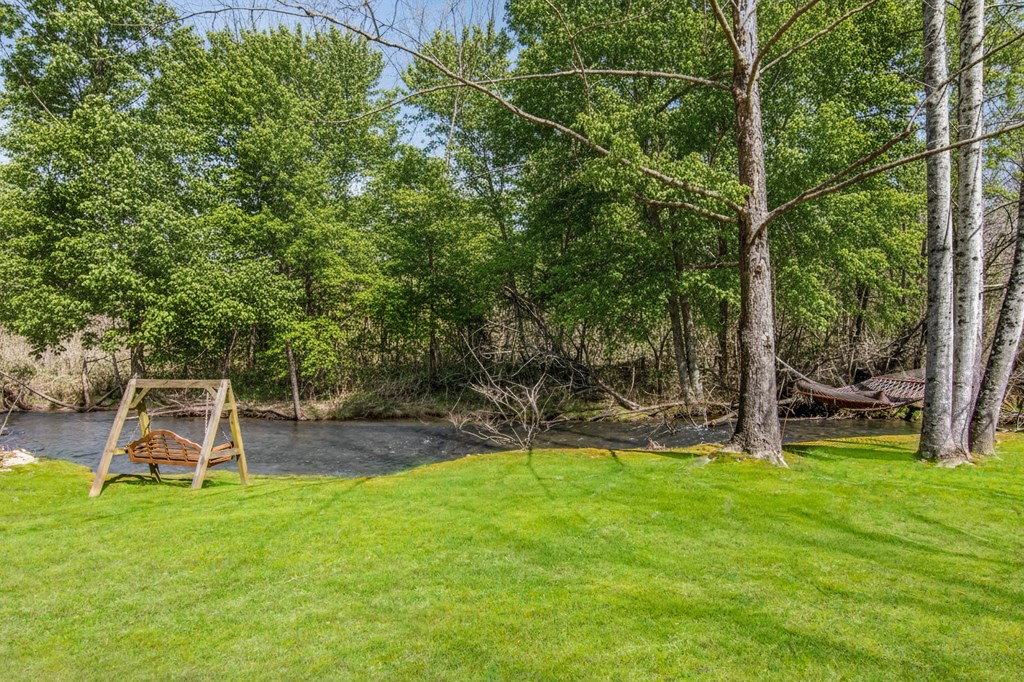 3349 Whitepath Road, Ellijay