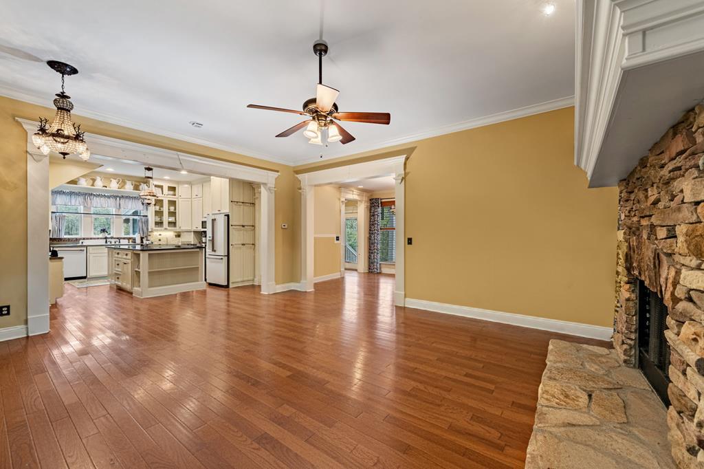 3349 Whitepath Road, Ellijay
