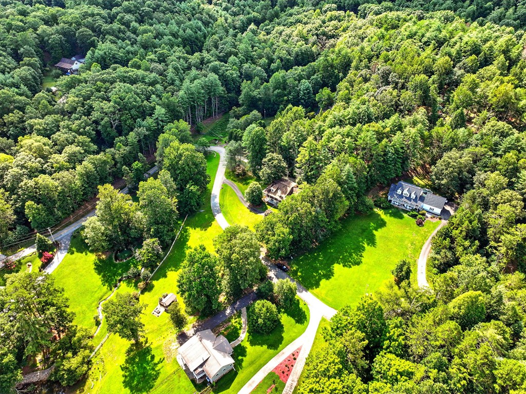 27 Twin Brook Drive, Blairsville