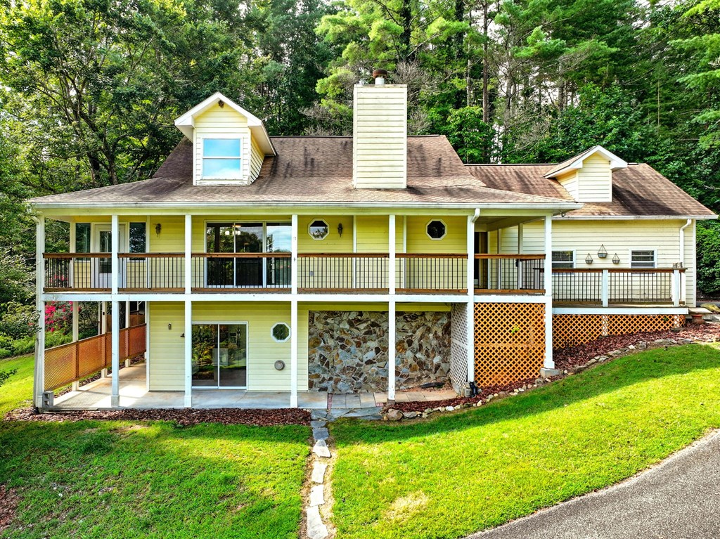 27 Twin Brook Drive, Blairsville