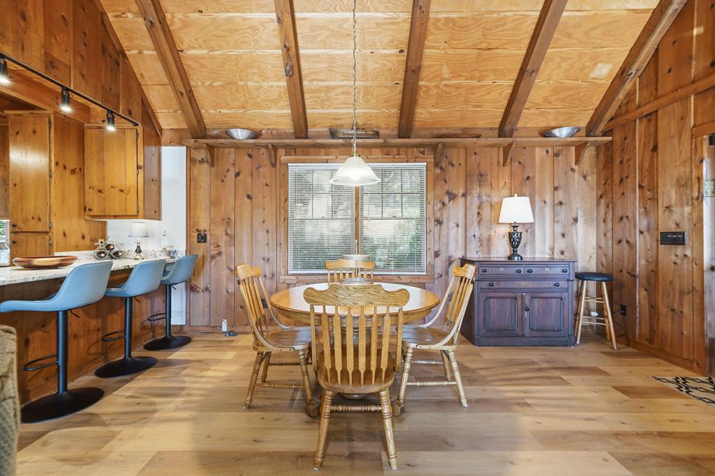 392 Eagles Nest Mountain Road, Blue Ridge