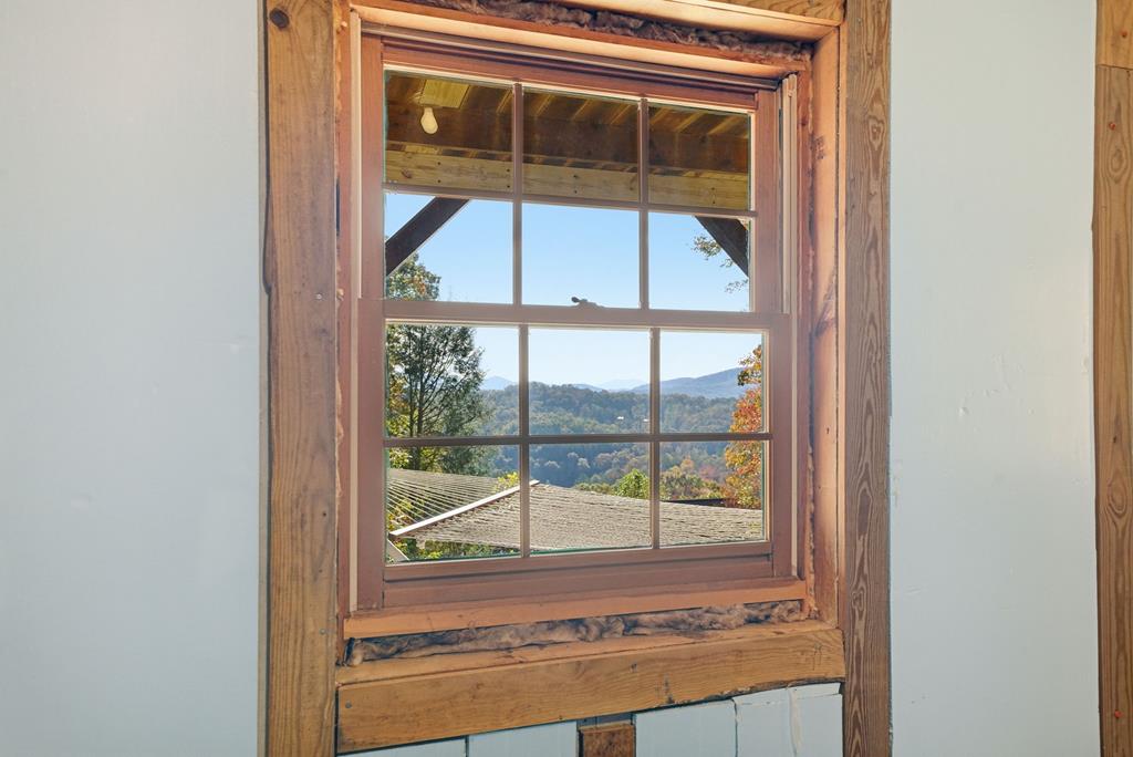 392 Eagles Nest Mountain Road, Blue Ridge