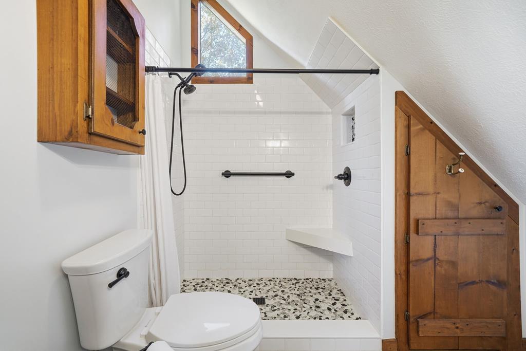 392 Eagles Nest Mountain Road, Blue Ridge