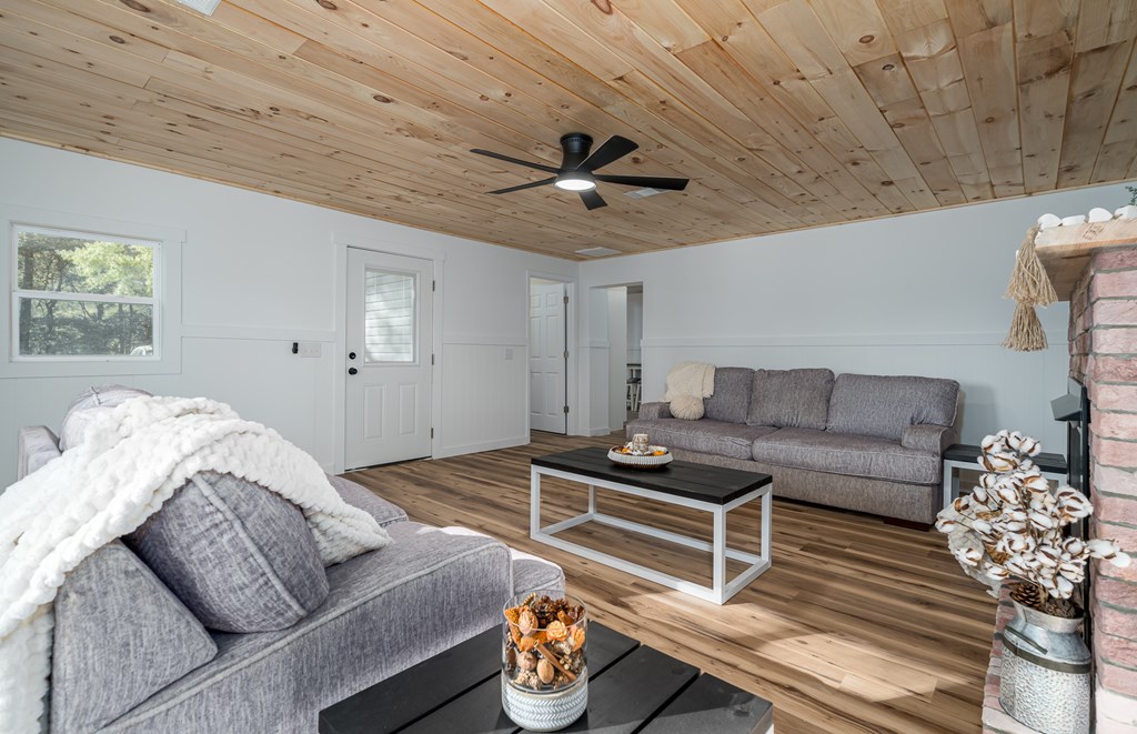 190 Northside Drive, Jasper