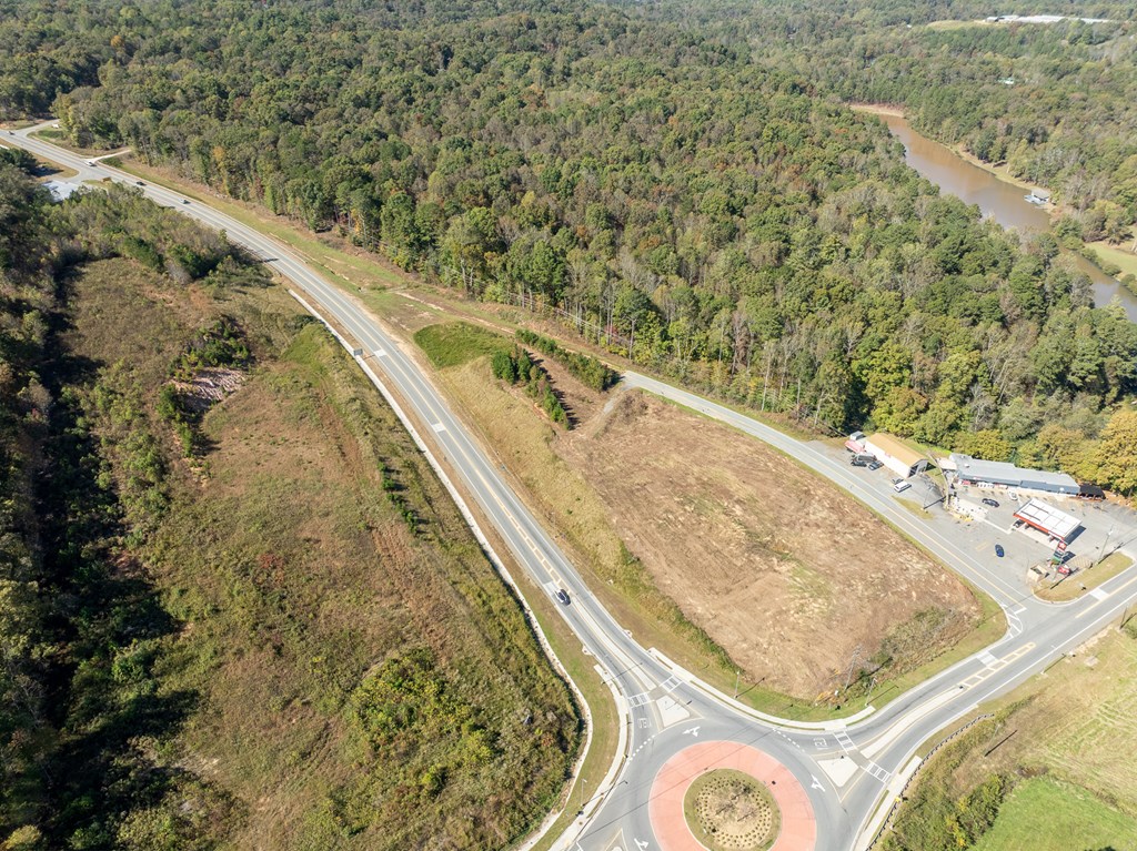 4.7 Acre Hwy 382 & Old Hwy 5s, Ellijay
