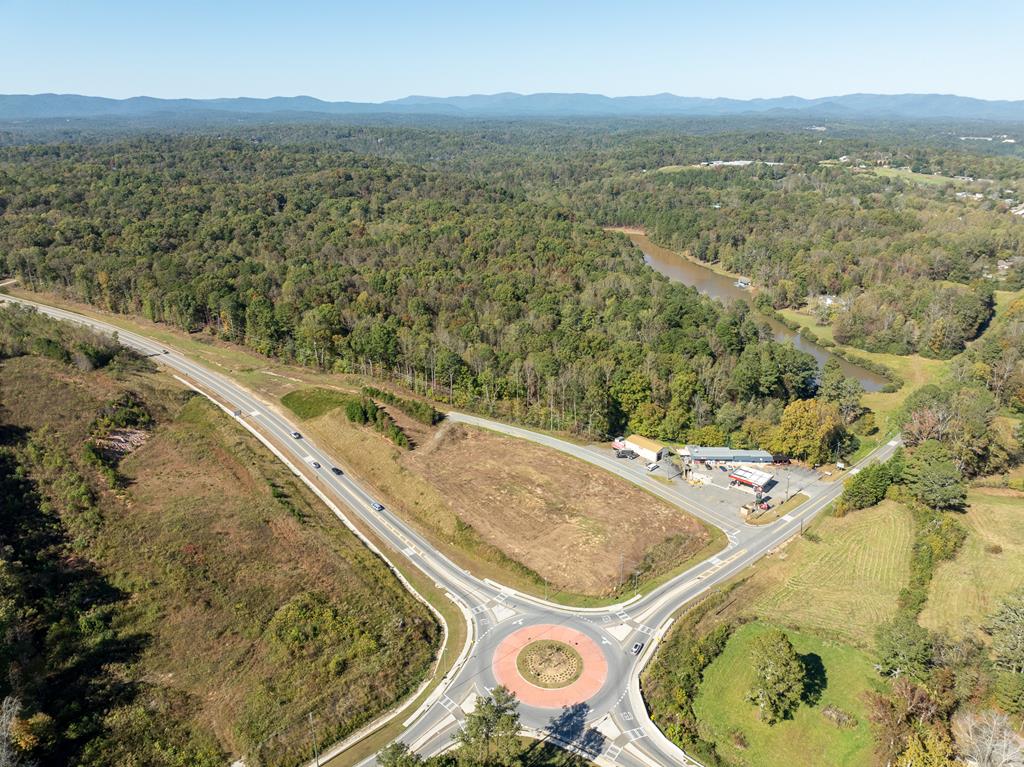 4.7 Acre Hwy 382 & Old Hwy 5s, Ellijay