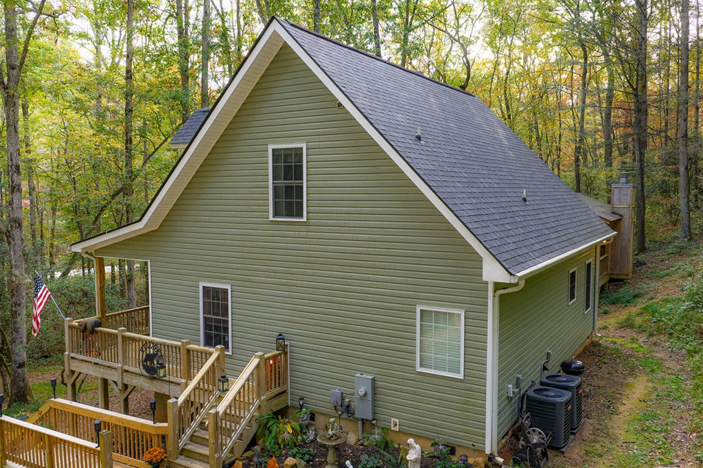685 Chopped Oak Road, Ellijay
