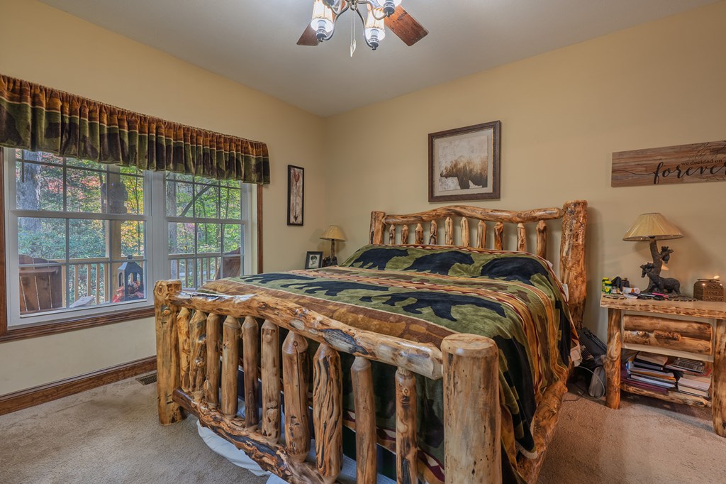 685 Chopped Oak Road, Ellijay