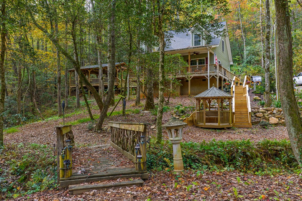 685 Chopped Oak Road, Ellijay