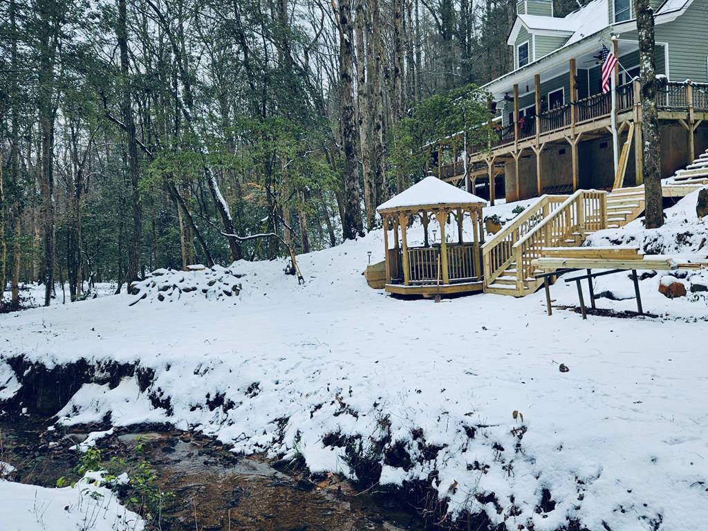 685 Chopped Oak Road, Ellijay