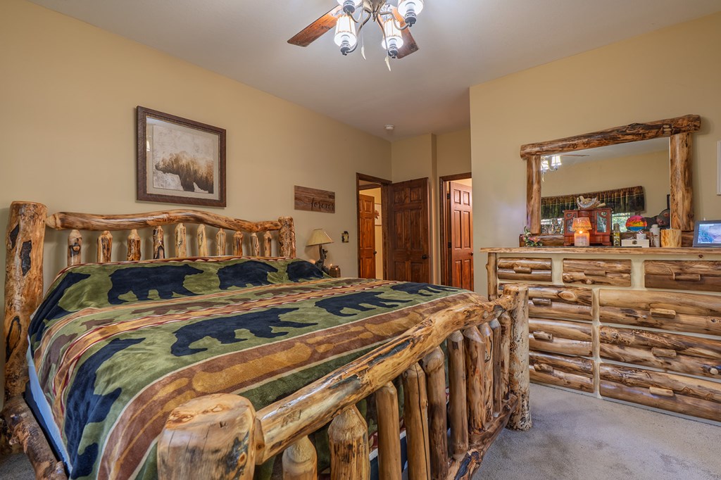 685 Chopped Oak Road, Ellijay