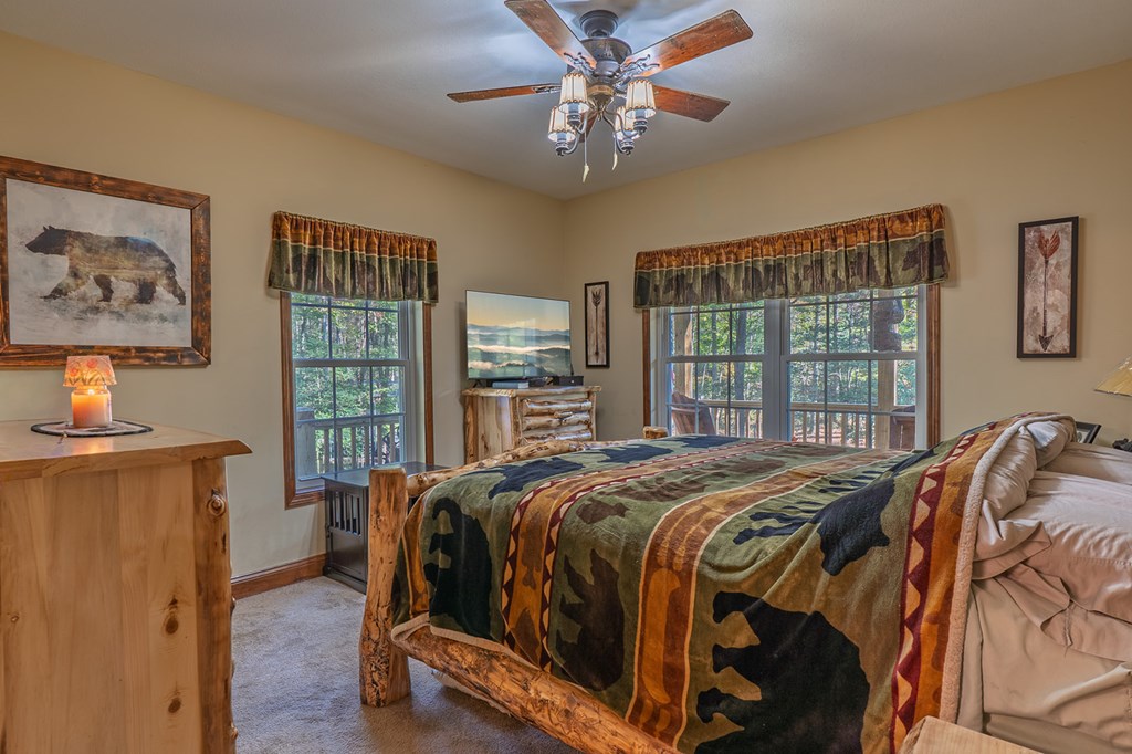 685 Chopped Oak Road, Ellijay