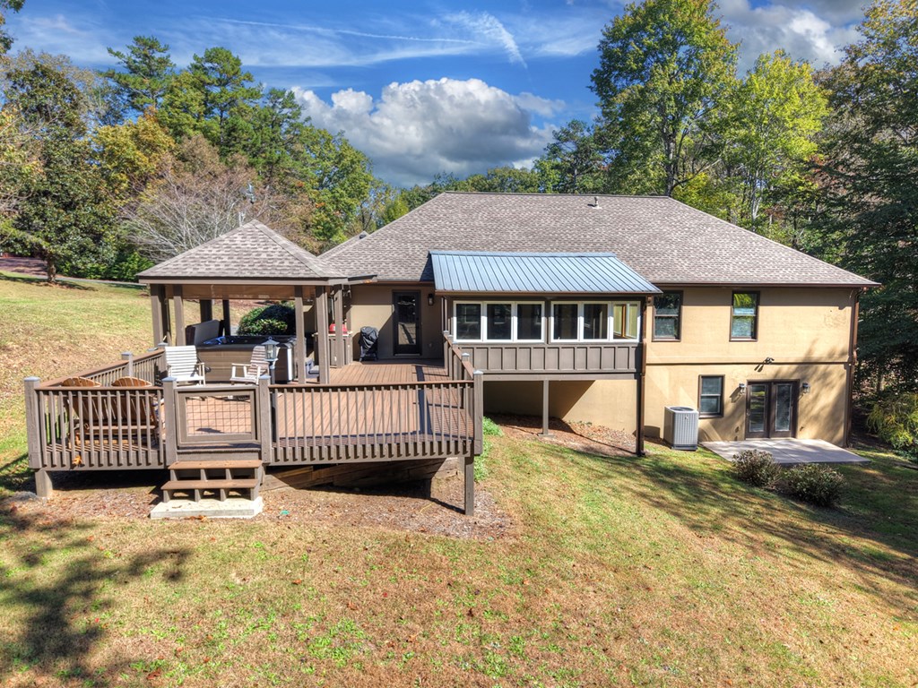 276 Westwoods Drive, Ellijay