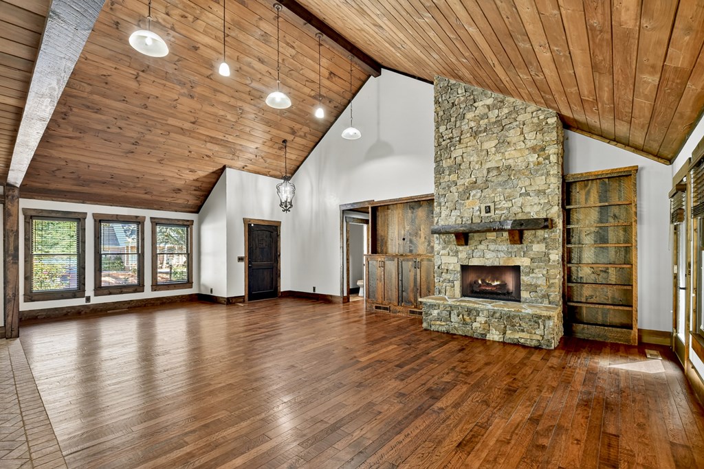 276 Westwoods Drive, Ellijay