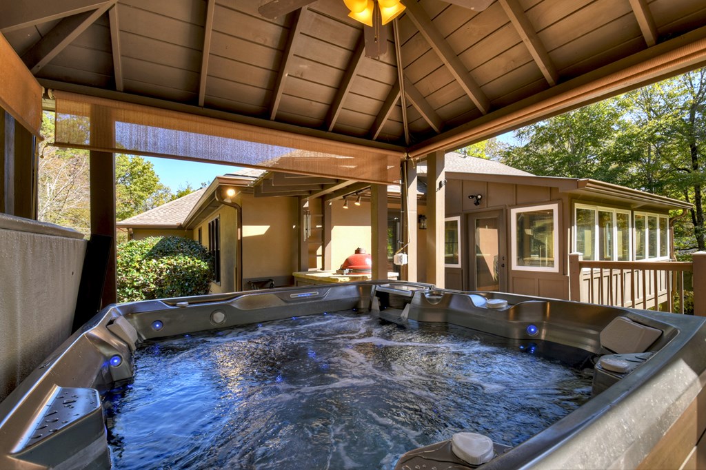 276 Westwoods Drive, Ellijay