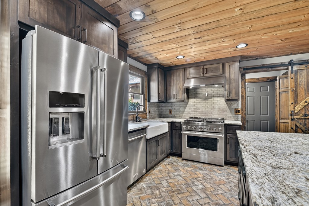 276 Westwoods Drive, Ellijay