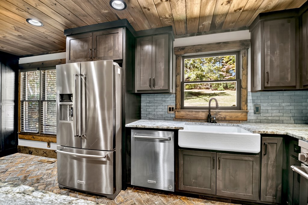 276 Westwoods Drive, Ellijay