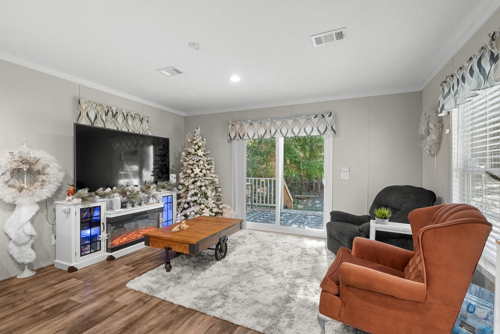 754 Holden Road, Ellijay