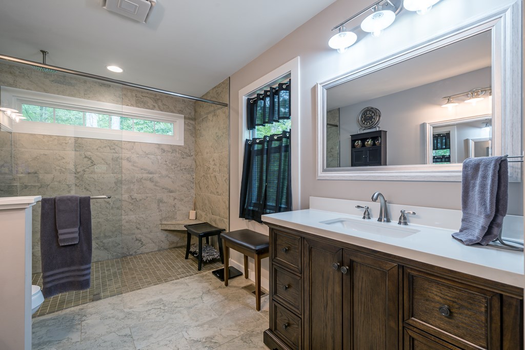 8 Gibe Court, Ellijay