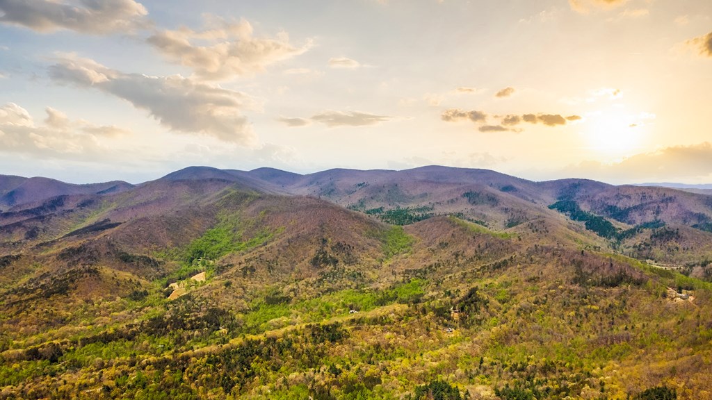 29 AC Hidden Valley Drive