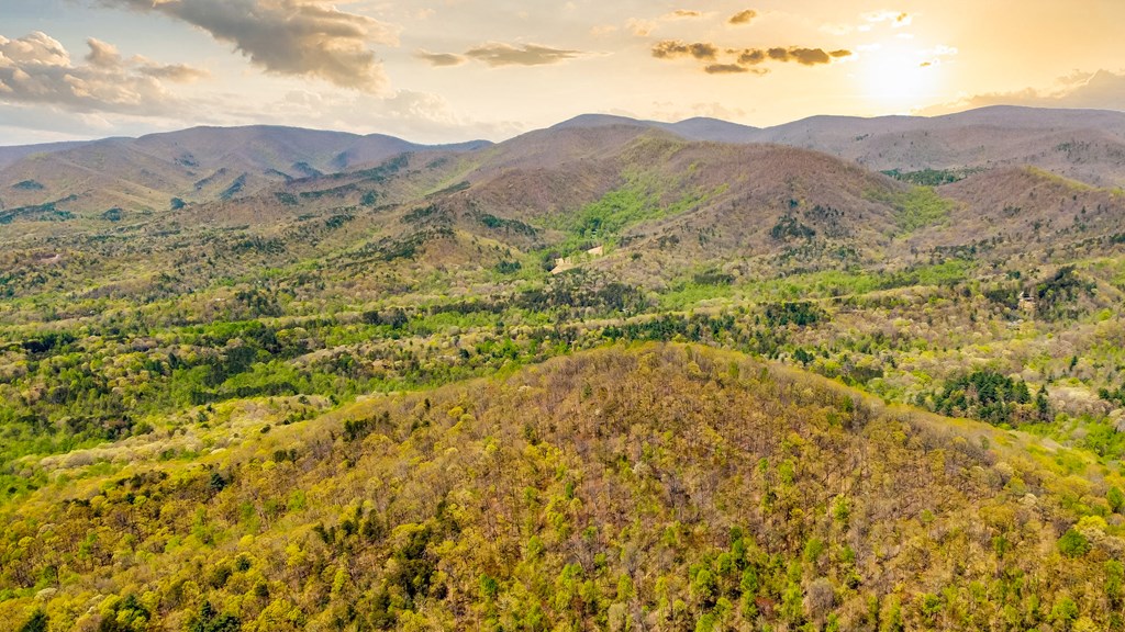 29 AC Hidden Valley Drive