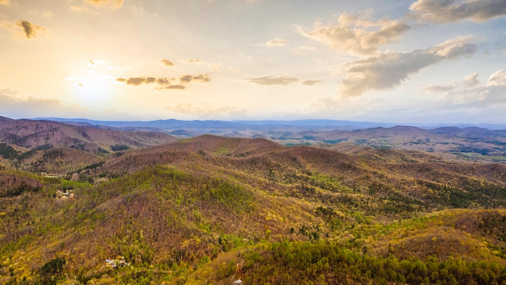 29 AC Hidden Valley Drive